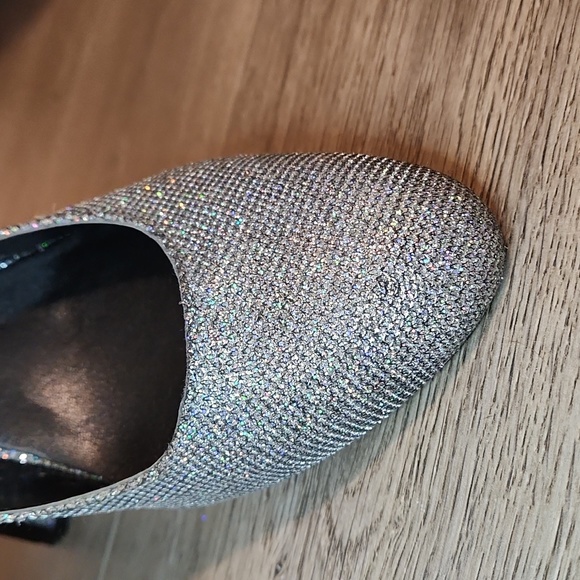 Nine West Sparkly Heels - Picture 3 of 6